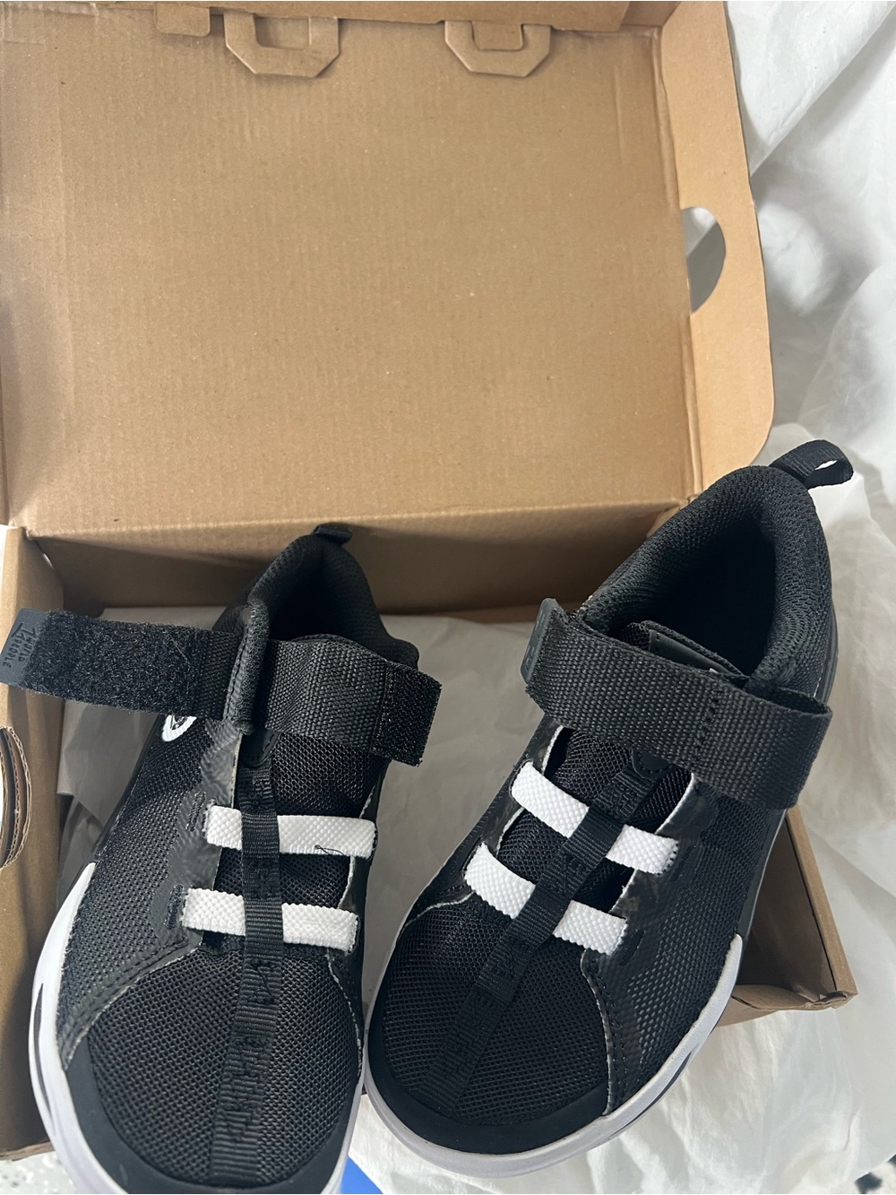 Nike Kids Black and White Hook-and-Loop Sneakers
